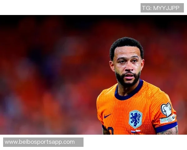 德佩在荷兰国家队创下54球35助的辉煌纪录双双领跑队史榜单